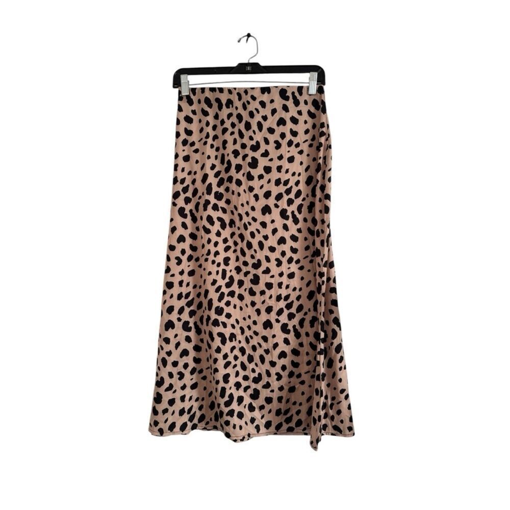 Leopard Print A-Line Midi Skirt in Beige and Black EUC